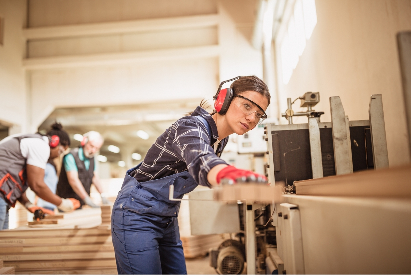 Carpenter Cabinet Maker Female